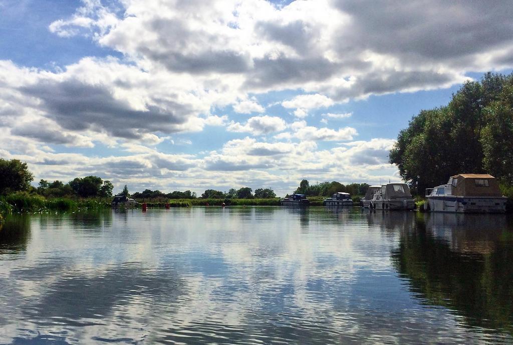Oxford Riverside Glamping Eksteriør billede