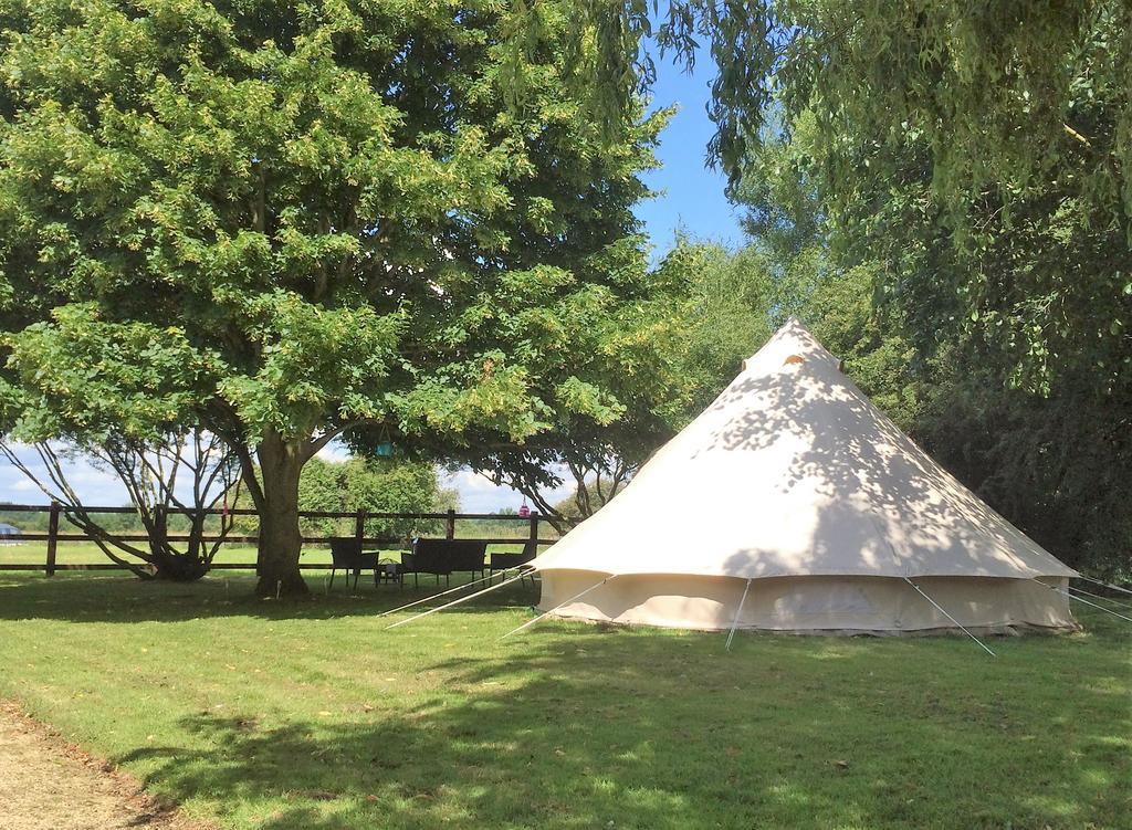 Oxford Riverside Glamping Eksteriør billede